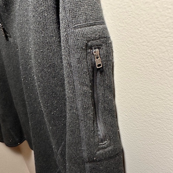 Patagonia 1/4 Zip Fleece Medium - Picture 5 of 5